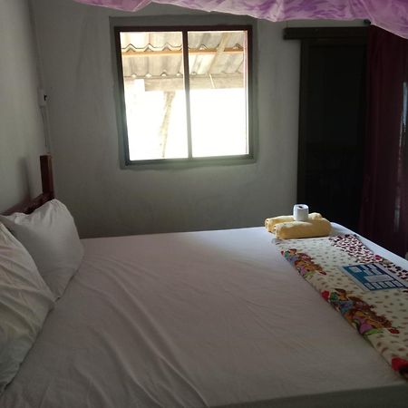 Hotel Som Palmgarden Ko Lanta Esterno foto