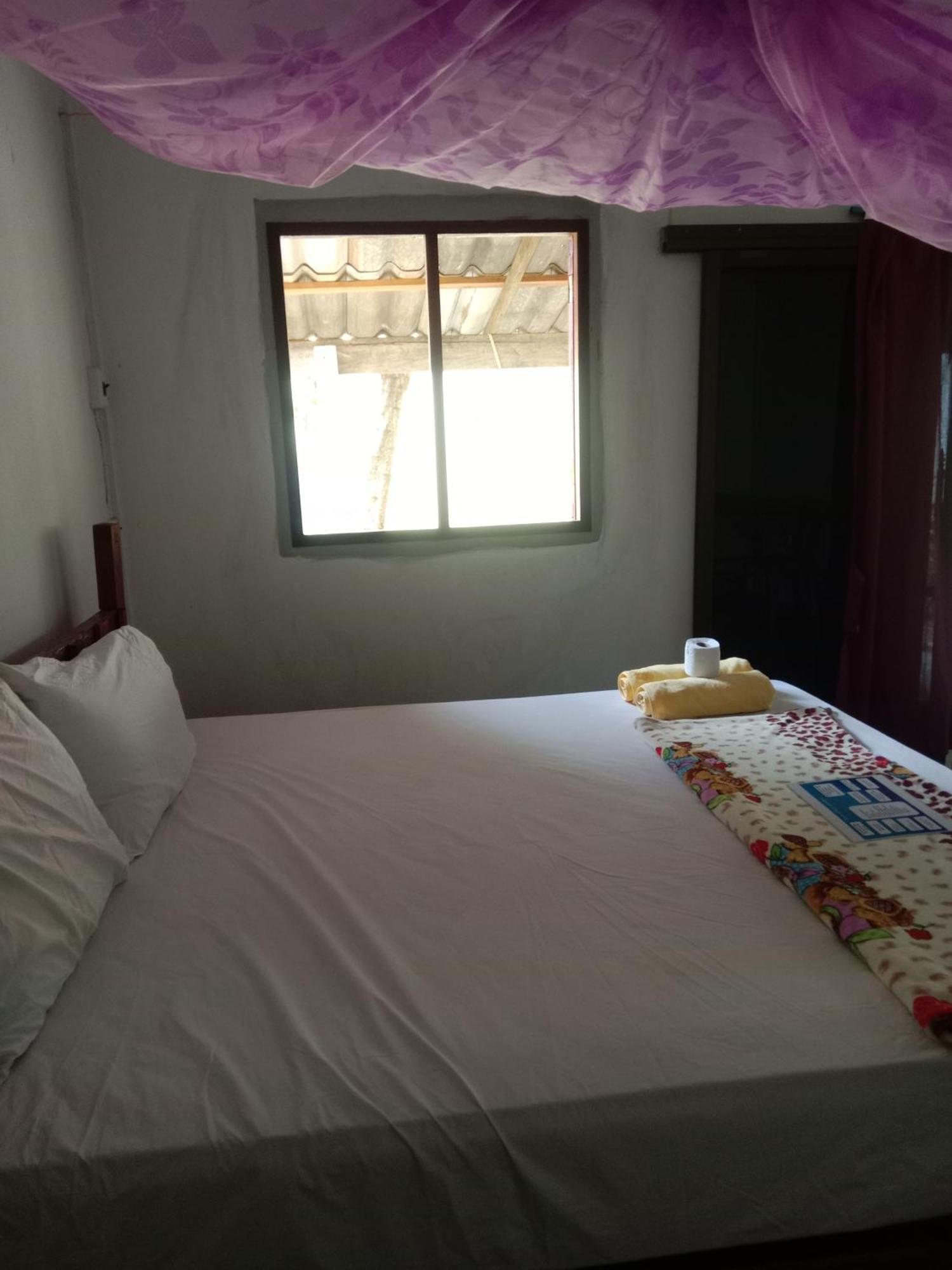 Hotel Som Palmgarden Ko Lanta Esterno foto