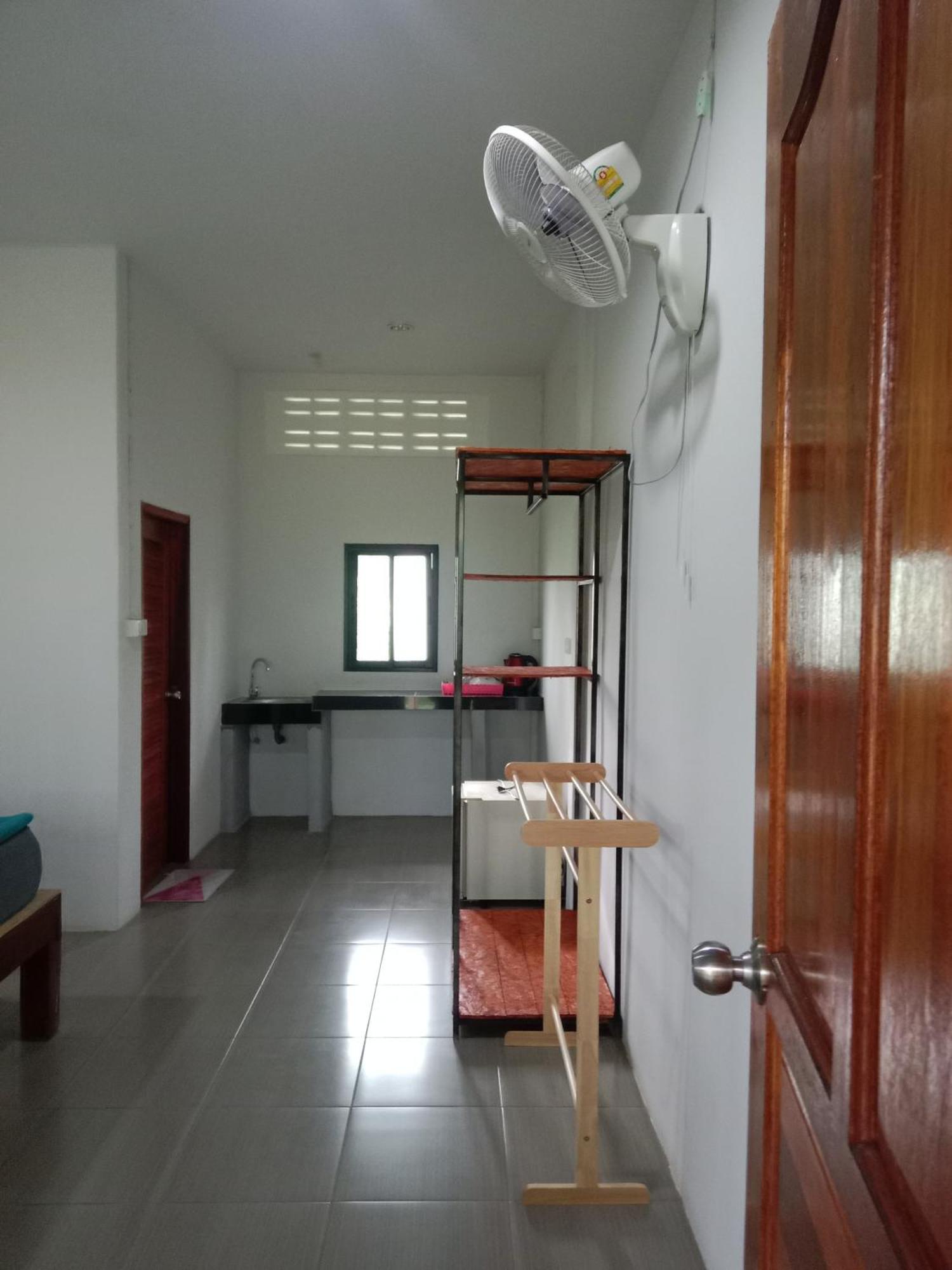 Hotel Som Palmgarden Ko Lanta Esterno foto